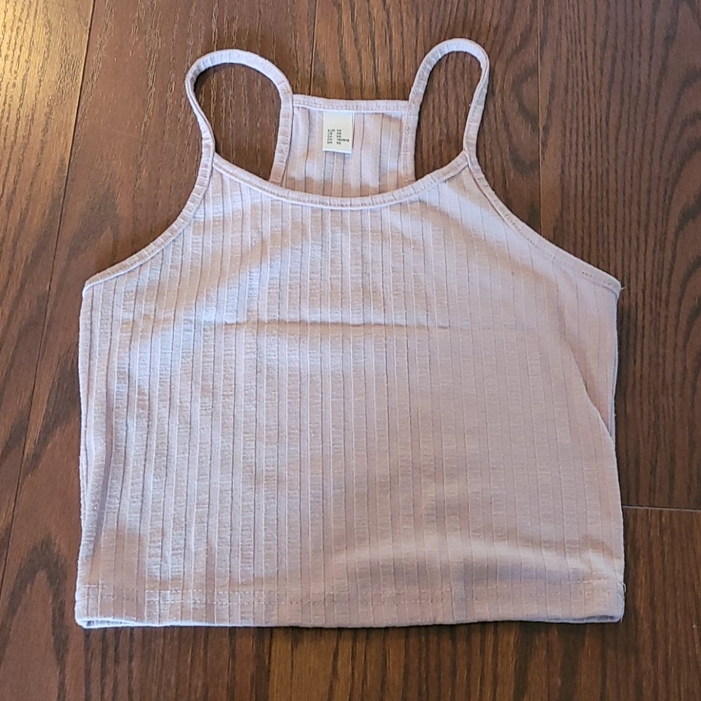 Ribbed light pink croptop